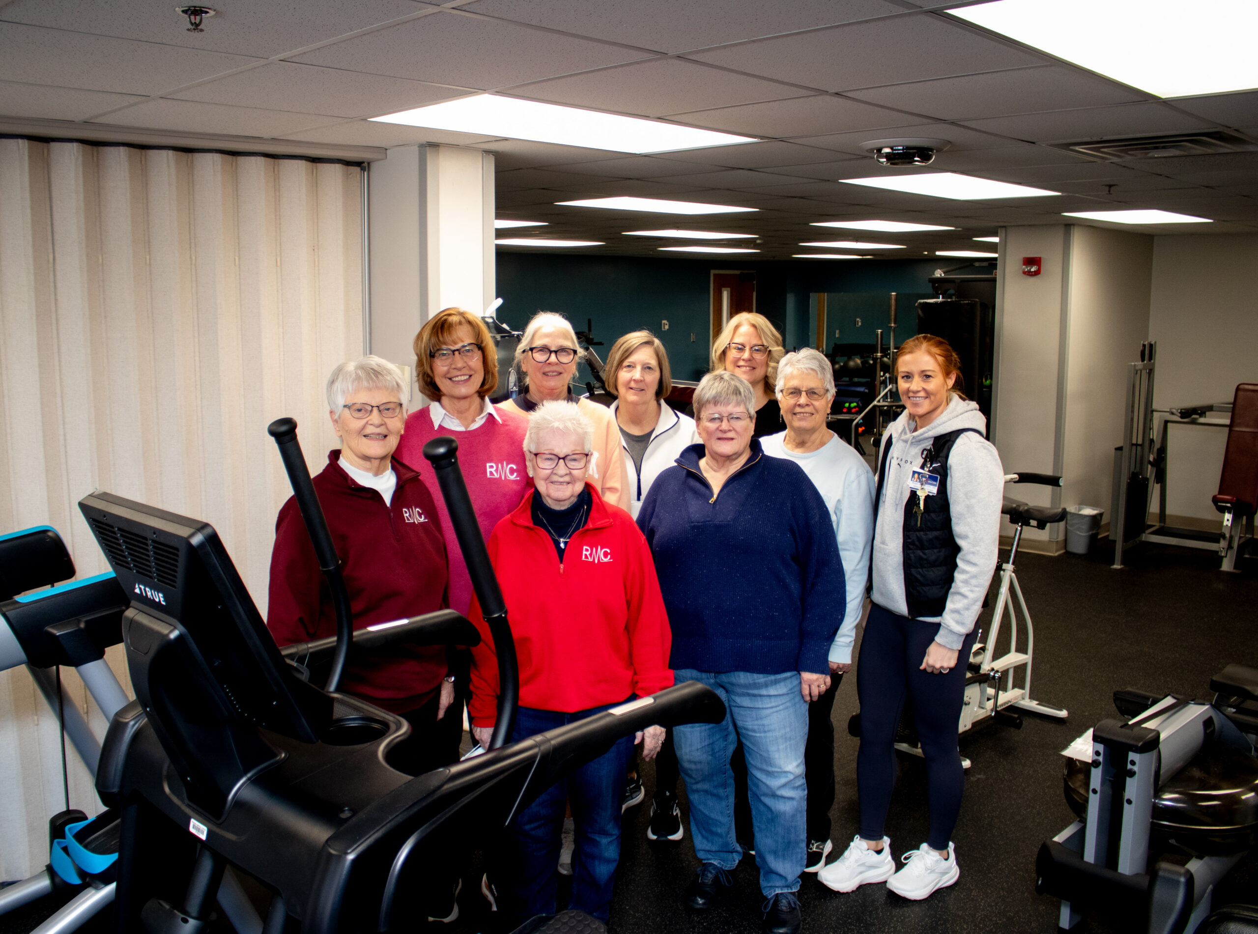 RMC Auxiliary Donates $3,000 for New Wellness Center Equipment